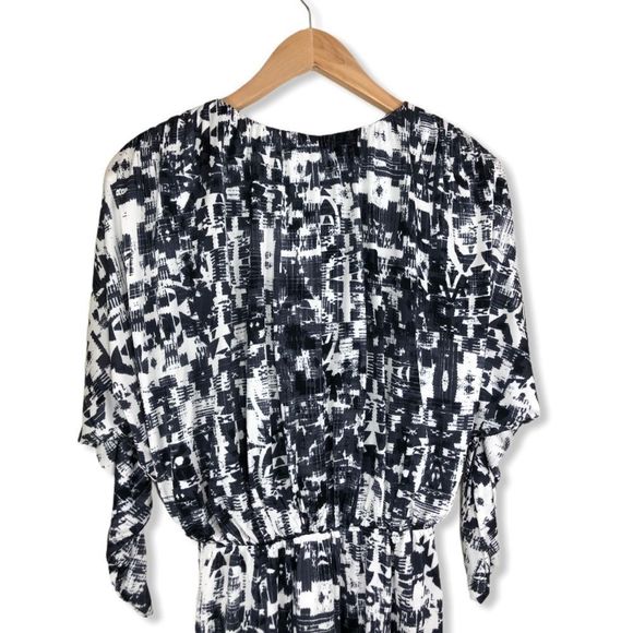 Parker Catalina Mini Dress in Gazette Print Black White size XS Dolman Surplice - Picture 7 of 15
